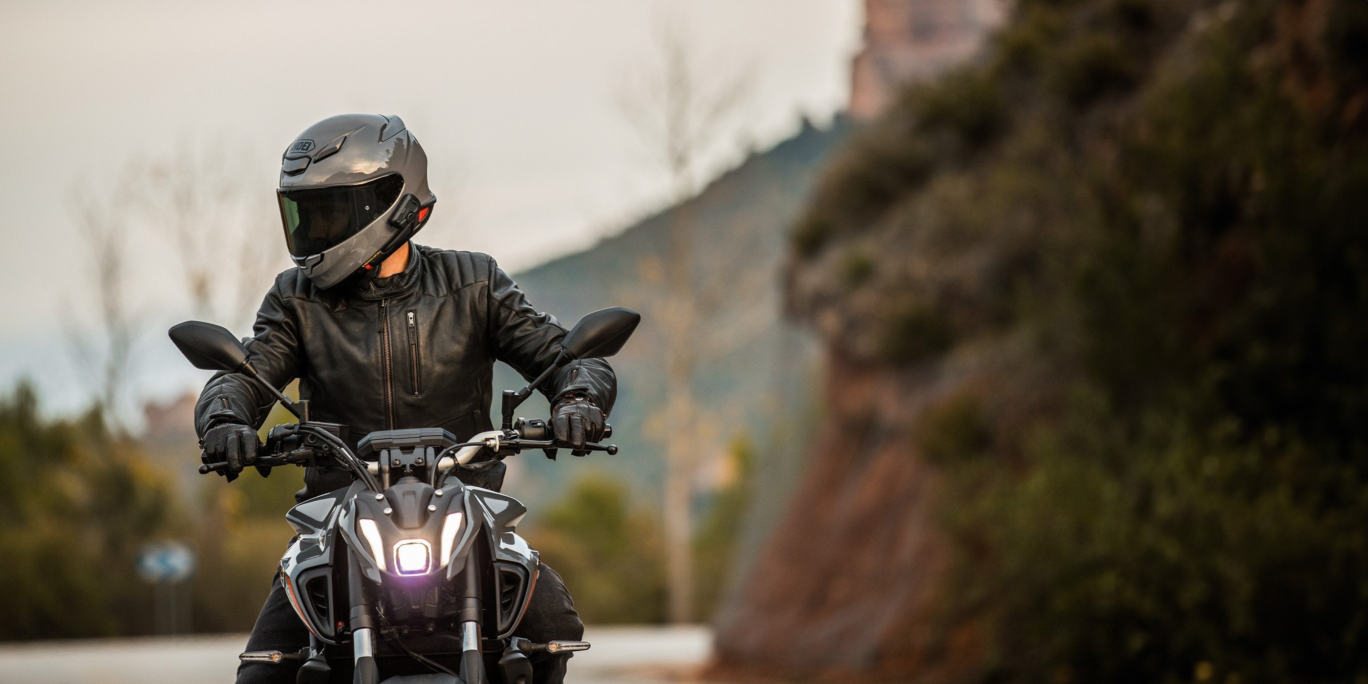 Best Motorcycle Bluetooth Intercoms in 2026: A Rider's Buying Guide