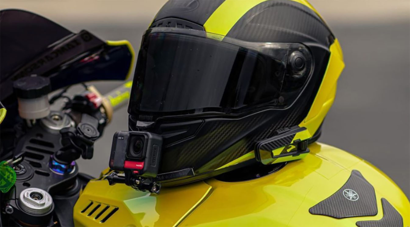 How to Lock a Helmet to a Motorcycle Cardo Systems