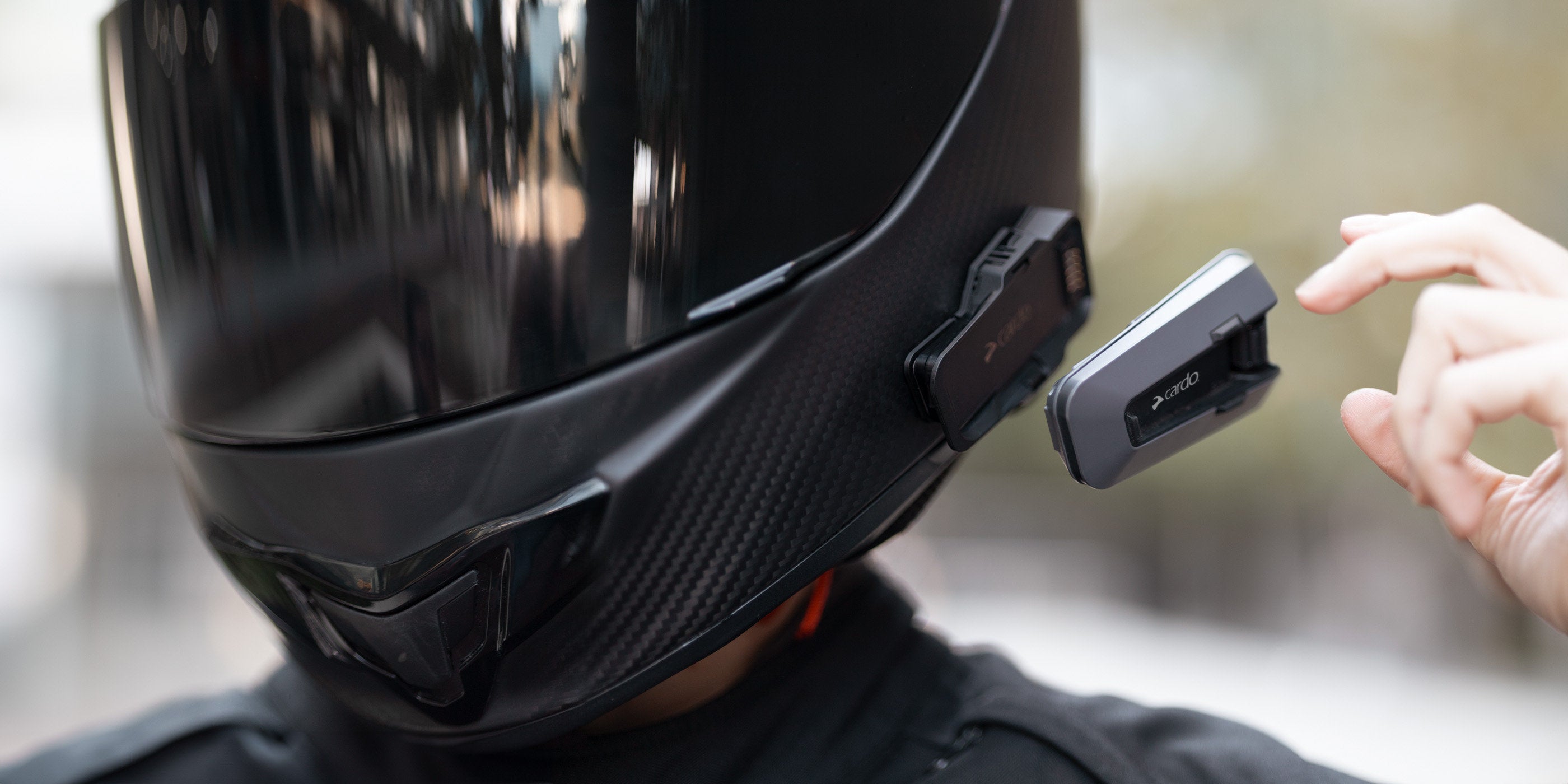 Packtalk EDGE: Bluetooth Headset | Cardo Systems Packtalk EDGE: Bluetooth Headset | Cardo Systems