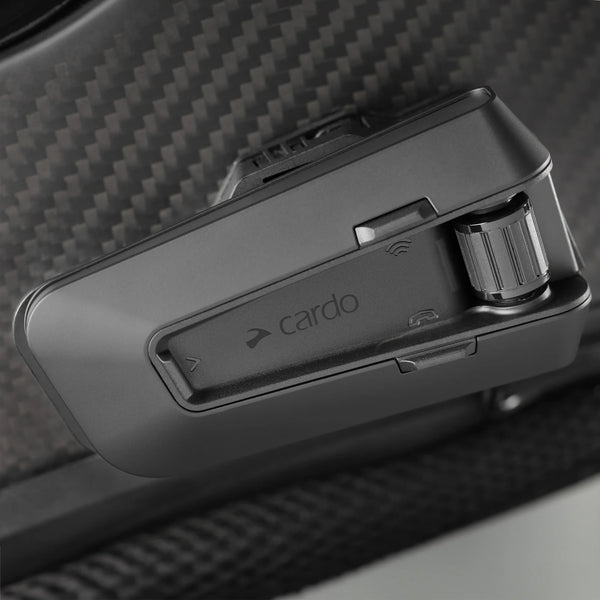 Packtalk Pro：Bluetooth & DMC バイク用ヘッドセット | Cardo Systems