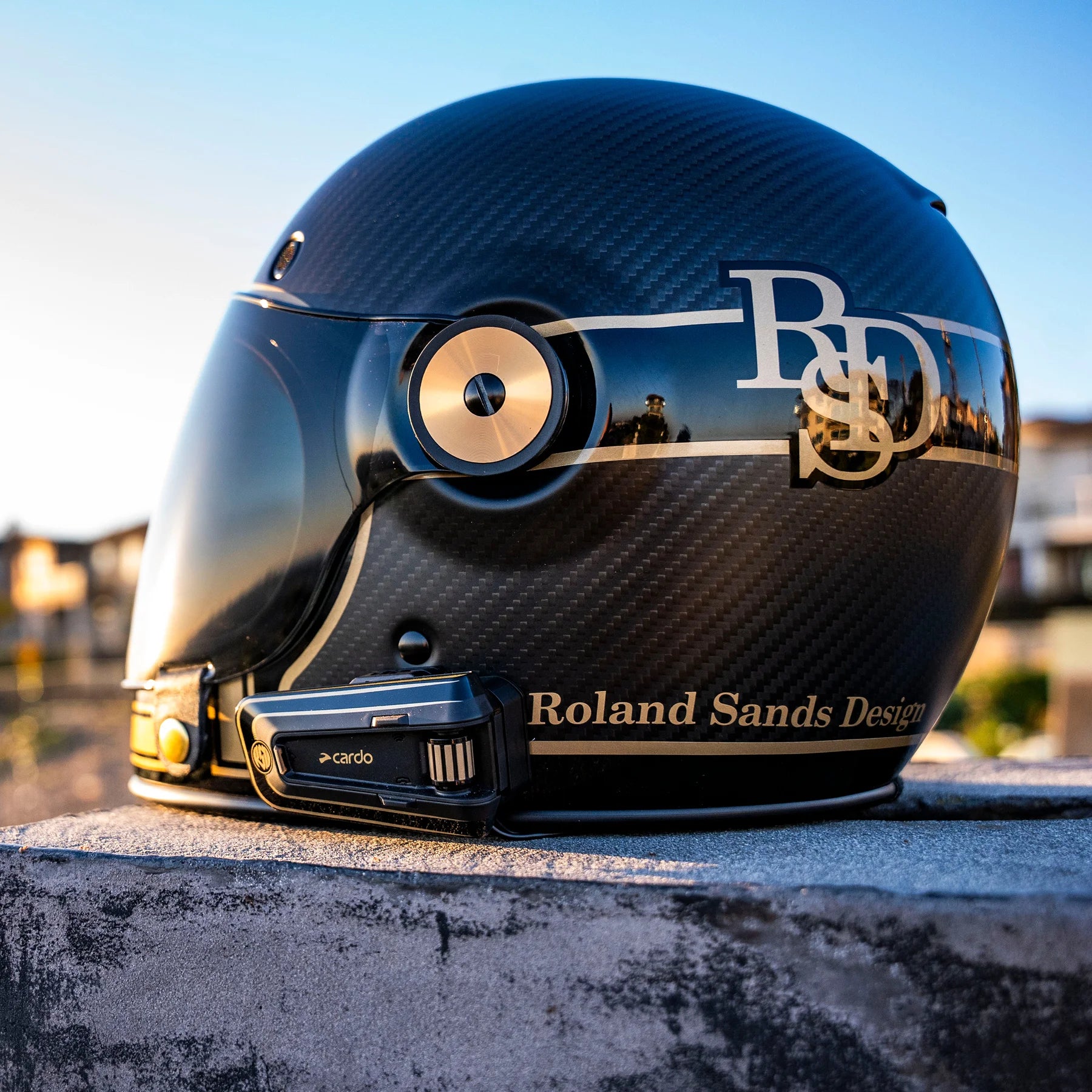 bell bullitt rsd helmet GT Carbon Temple Gloss Black/Silver / Medium A true Bell Original Roland Sands Helmet Visor Carbon